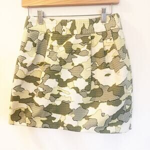 Club Monaco Joelle Mini Skirt sz 2 Camouflage Short Skirt
